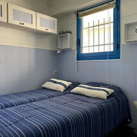 Apartamento Sur La Avec Parking Privé à - Fr-1-336-127 *