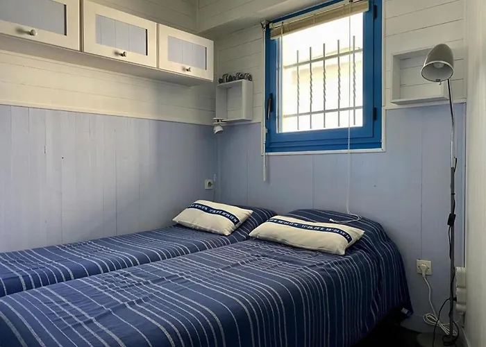 Apartamento Sur La Avec Parking Privé à - Fr-1-336-127 *